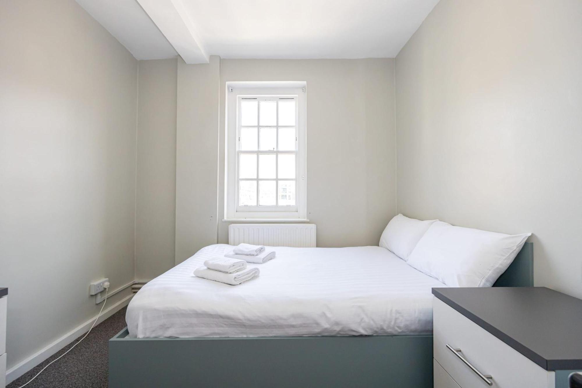 Spacious With Shared Facilities Apartament