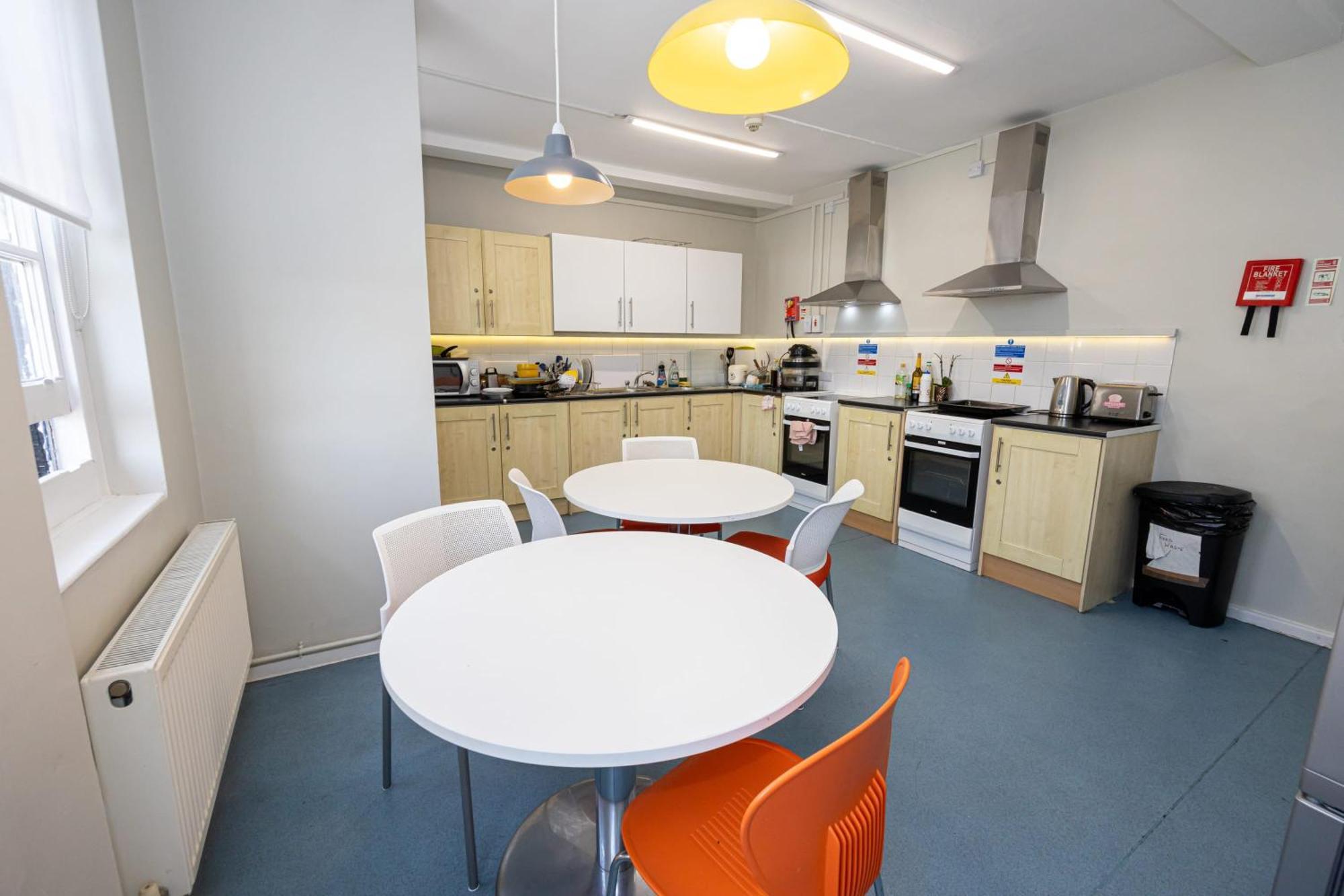 Apartament Spacious With Shared Facilities *